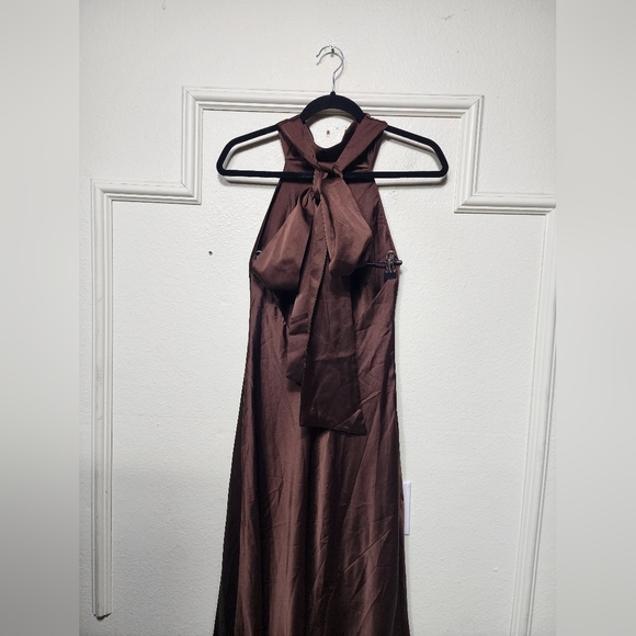 Show Me Your MUMU Lisa Maxi Dress XS Chocolate Luxe Satin Wedding Party Prom - Picture 9 of 11